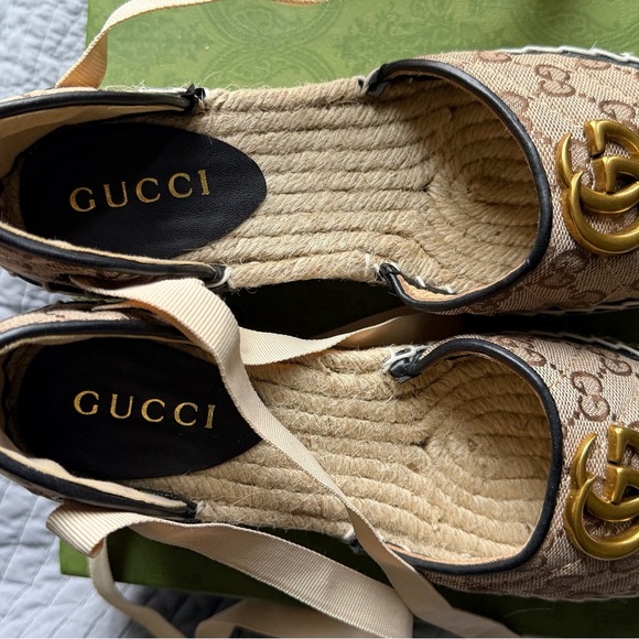 Gucci Women's Brown Espadrilles with Gold Accents - Picture 3 of 6